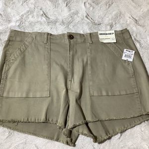 NWT american rag cie olive denim cut off shorts size 32